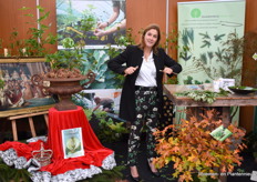 Chantal Bömer van Boomkwekerij Bömer vof presenteerde haar eigen veredelingsmateriaal en uitgangsmateriaal boom de boomkwekerijen.